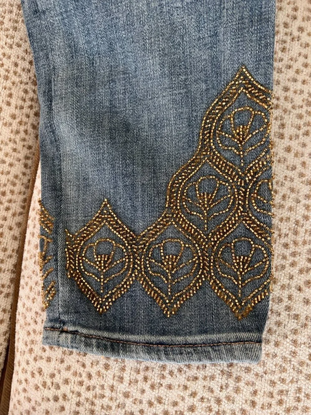 WHBM White House Black Market Slim Crop Jeans Size 2 Gold Beaded Embellished Hem